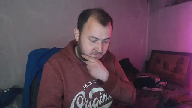 BIG-COCK-OMG 网络视讯表演