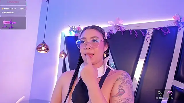antonelllepiercee's Live XXX Chat