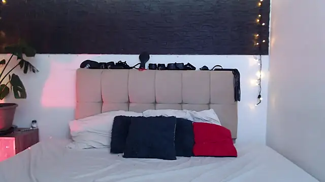anaroman01 Show in webcam