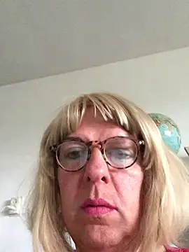 simone_xdressing Webcam Show