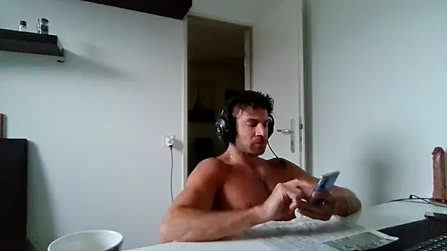 Онлайн чат XXX alpha-hunk