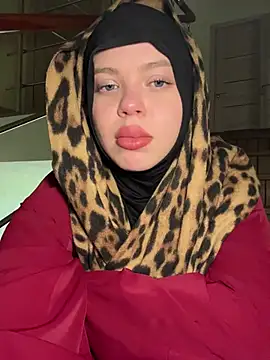 Онлайн чат XXX RedheadQueen_