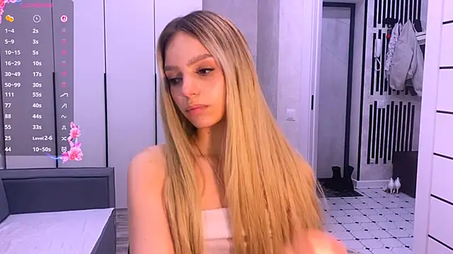 Mooniesiesita's Webcam Show