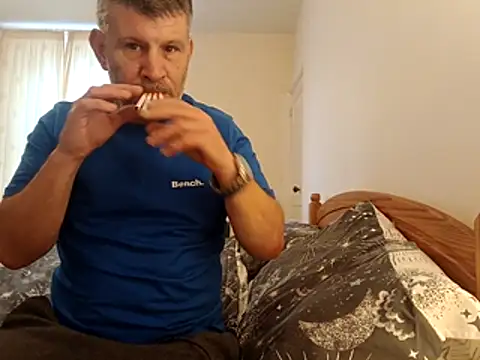 stud2512 Live XXX-Chat
