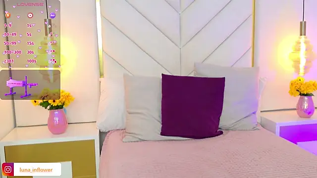 Chatroom XXX en direct de Flor_delunaa