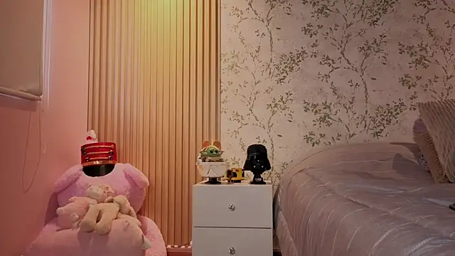 Charlotte__Miller 라이브 XXX 채팅