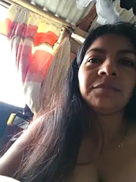 Chat +18 de Tamaraxxx_hot ao vivo