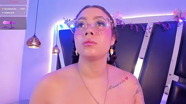 antonelllepiercee Live XXX Chat
