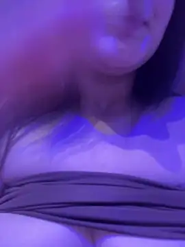 Show de Milana_UK na webcam