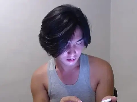 urhalfguyxx Show Webcam
