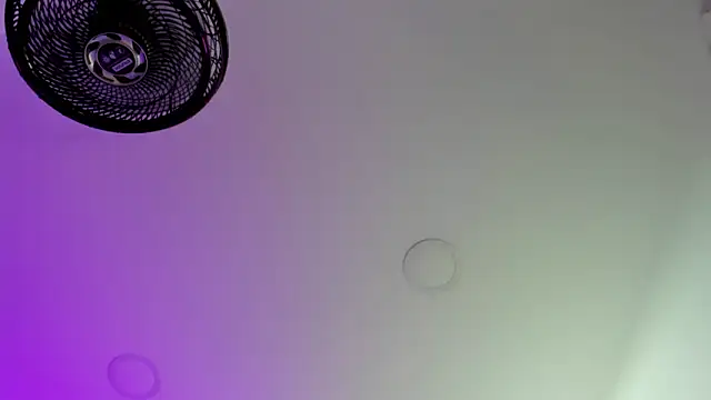 Онлайн чат XXX Baby_Rousse_