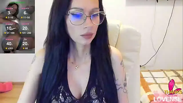 XXX chat uživo modela kissnicol32