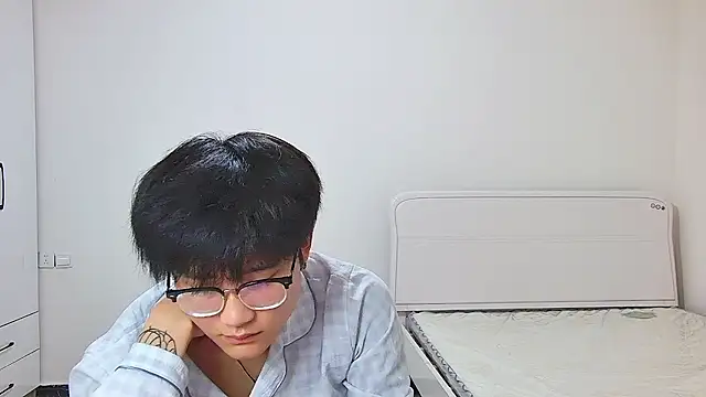 KK-cuteboy 网络视讯表演