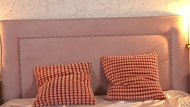 عرض كام ChannelAngeless