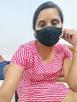 Miss_Riya20 现场XXX聊天