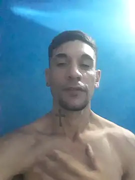 Stormandloganxxx 网络视讯表演