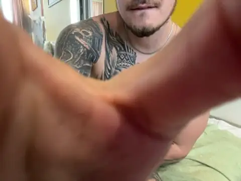 XXX chat uživo modela Hot__Tiger