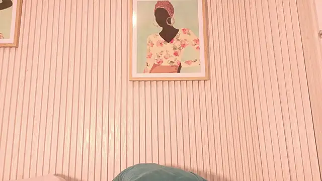 MiaJanss 现场XXX聊天