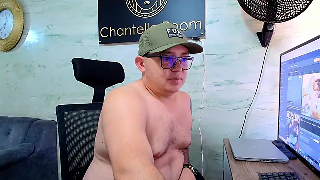 maximo_daddy: απευθείας συνομιλία ΧΧΧ
