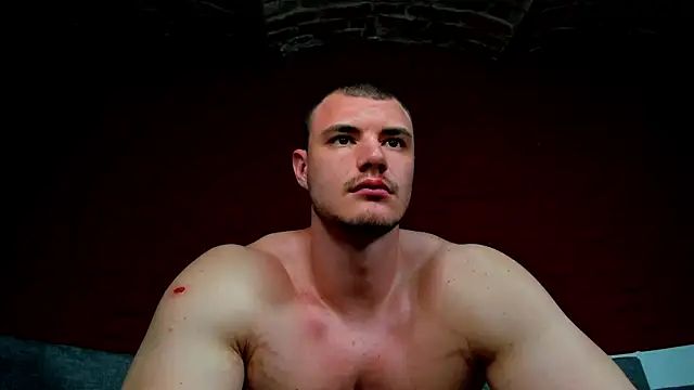Troy_Bigtitan's Live XXX Chat