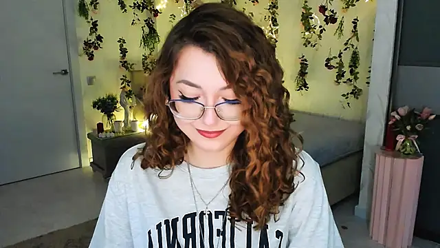 SereneFlame's Live XXX Chat