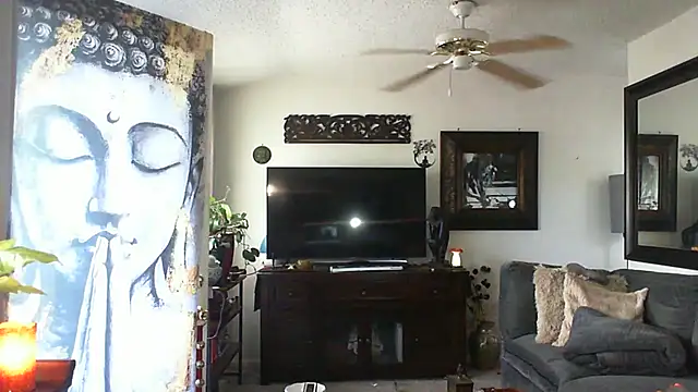 CeceilaMoon's Webcam Show