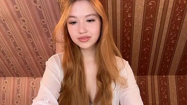Anne_Blossomm's Webcam Show