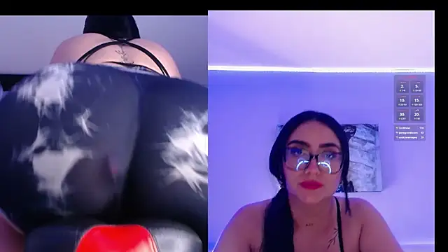 SeleneMore Show in webcam