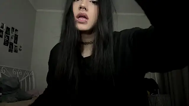 LouisePavlides Webcam-Show