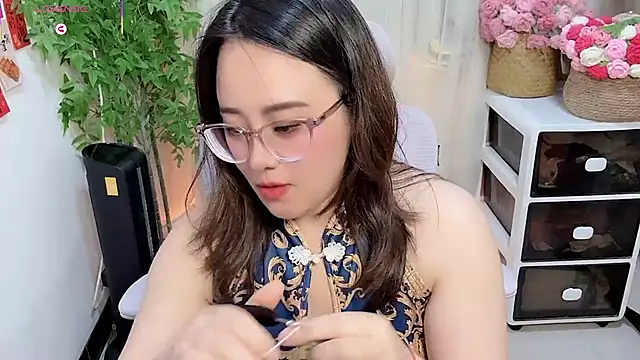 NEWONETO's Live XXX Chat
