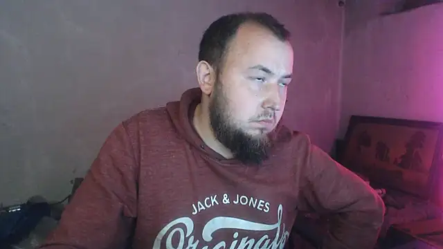 Show modela BIG-COCK-OMG na web-kameri