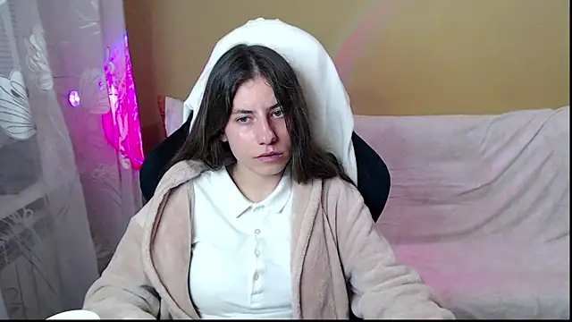 Živý XXX chat Effy__Stoner