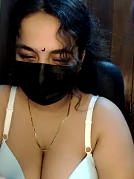 XXX chat uživo modela nosrat014
