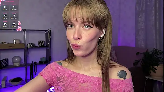 XXX chat uživo modela RosaMoore