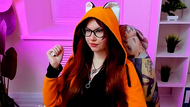 CarolGiggly's Live XXX Chat