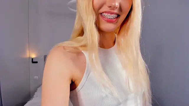 Barbiebloom: απευθείας συνομιλία ΧΧΧ