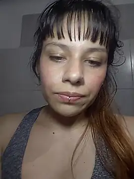 Chatroom XXX en direct de Hairy_ptt