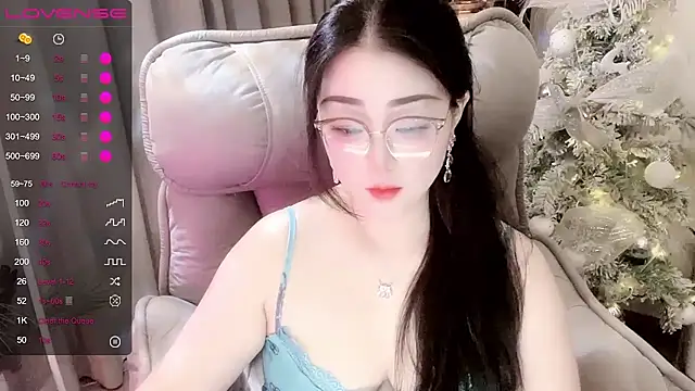 Monica-666888- 即時 XXX 聊天