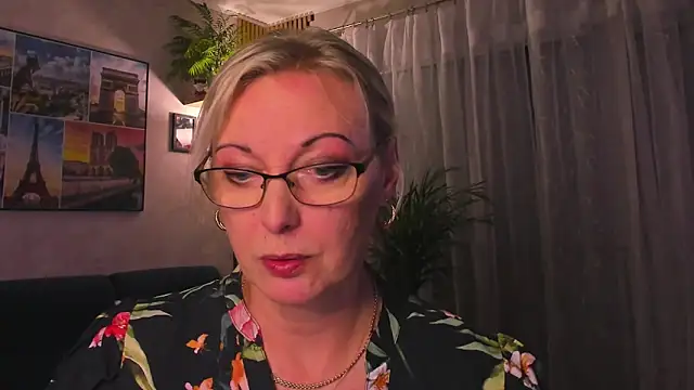 vanessa_chat Show Webcam