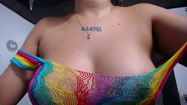 kathe-mills235's Live XXX Chat
