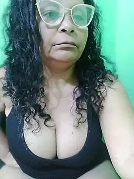 Amarantha25 现场XXX聊天