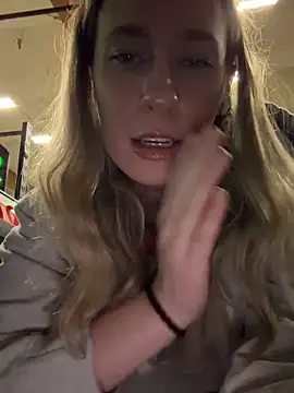 M1ssyk1ssy webcam show