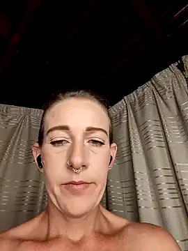 Deviance_xx – Live XXX-chat