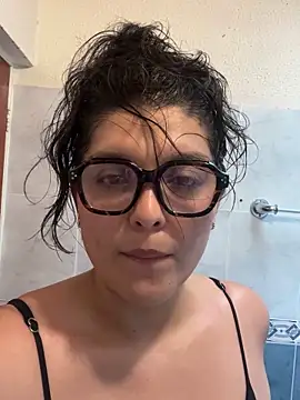 daniela_moreno- élő XXX-chatje