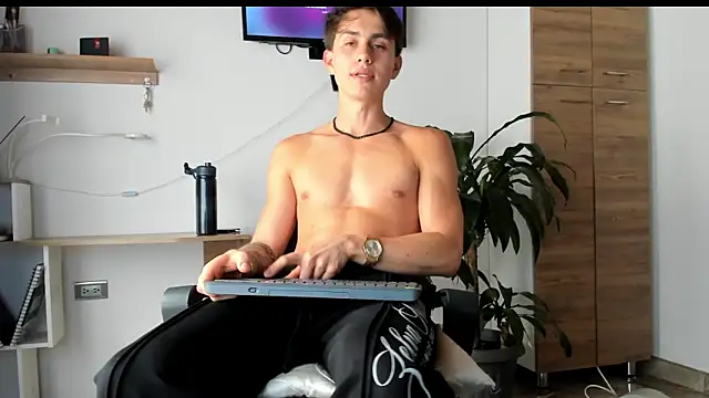 عرض كام manucute_23_