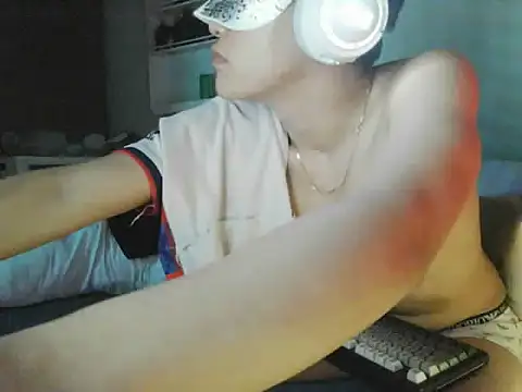 boyhigh1997 现场XXX聊天