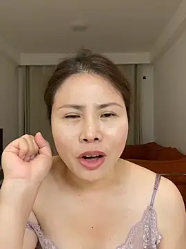 Fragrant_51's Webcam Show