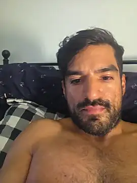 piggylatino's Webcam Show