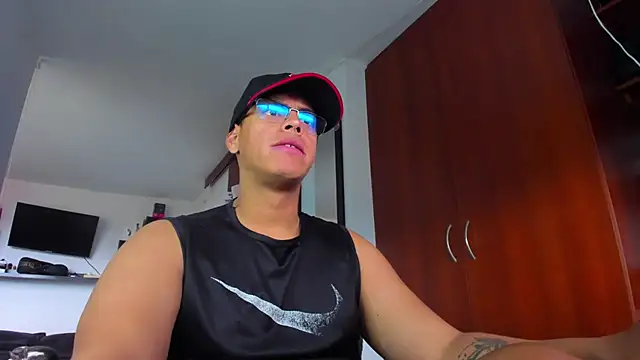 _John_Boy_ live XXX chat