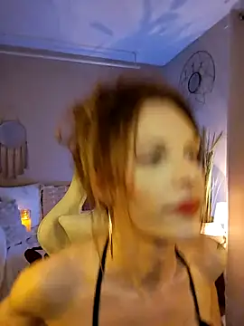 Luna_Kitanna Show Webcam